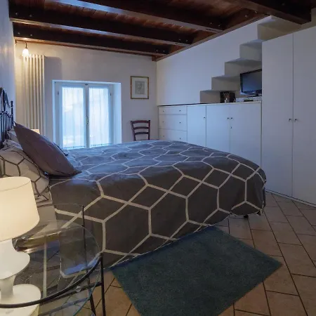 Casa Snomata * Σενιγκάλια